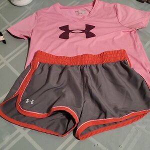 UNDER ARMOUR YLG TEE AND SHORTS XS